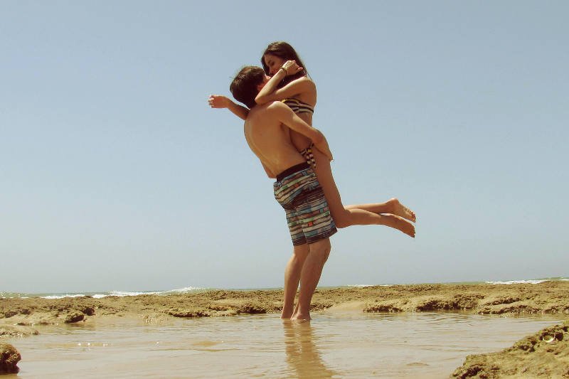 Jeżeli chcesz na wakacjach czuć się lekka jak piórko, niech i taki będzie twój bagaż!