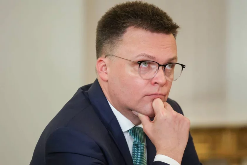 Szymon Hołownia ma problem z kolejnym politykiem z jego ugrupowania.