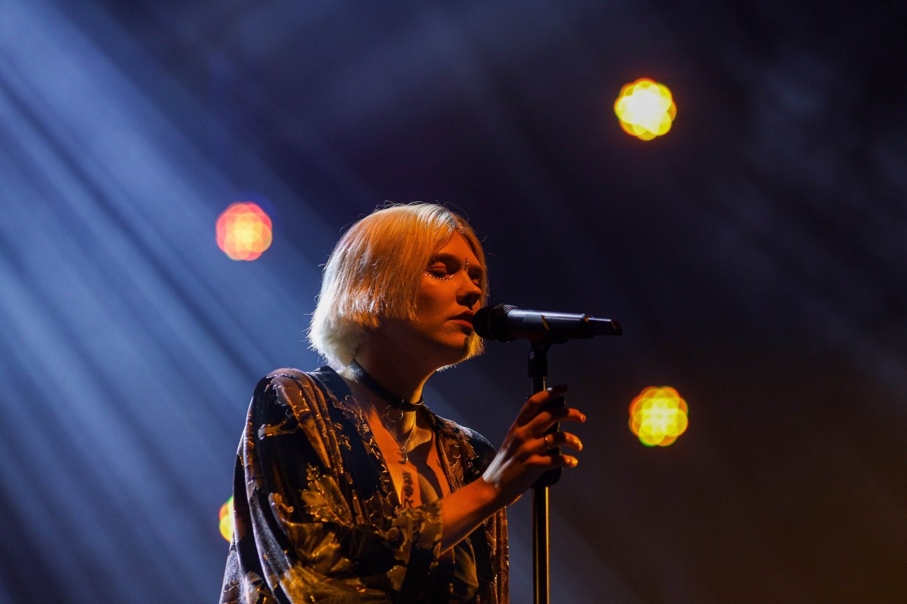 Daria Zawiałow ogłasza przerwę.