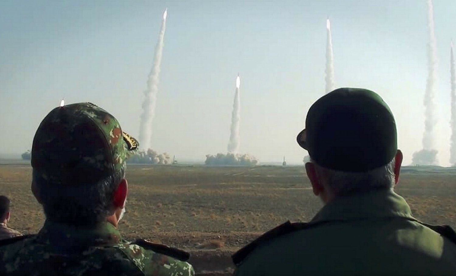 Polski naukowiec zatrzymany w Iranie za zbieranie próbek gleby w miejscu ćwiczeń rakietowych. Polski naukowiec zatrzymany w Iranie