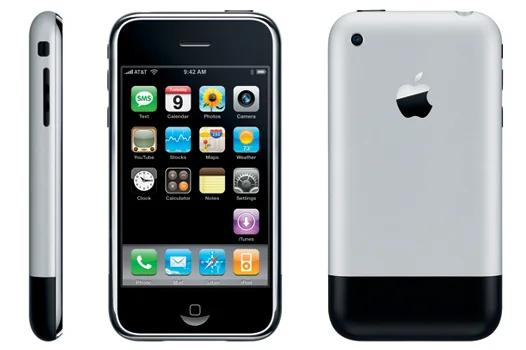 Druga generacja telefonu Apple. Ten model uzbrojony już był w antenę 3G oraz inną obudowę.