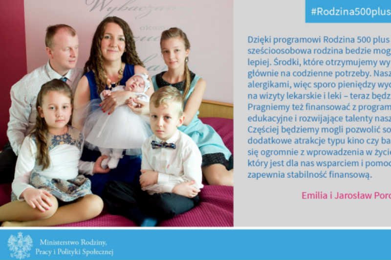 Rząd promuje 500+ słowami radnego PiS.