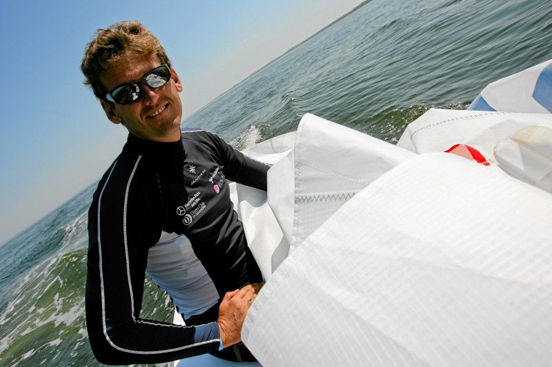 Mateusz Kusznierewicz przyznaje, że czuje się zdradzony, ale wciąż wierzy w to, że dojdzie do rozmów i wyjaśnienia wszystkich wątpliwości i nieporozumień w sprawie projektu "Polska 100".