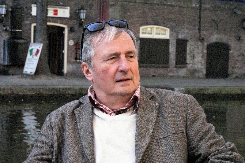 Aktor Jacek Kałucki namawia dziennikarzy PiS-owskich mediów do bojkotu. "Miałem kiedyś podobne dylematy"