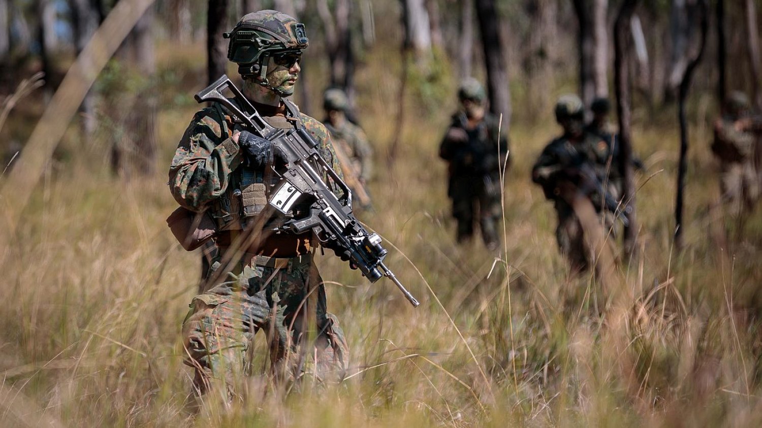 Bundeswehra zaciera ręce. Niespodziewanie dużo ludzi wstępuje do armii Bundeswehra zaciera ręce. Niespodziewanie dużo ludzi wstępuje do armii