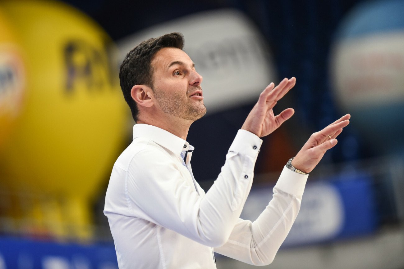 Igor Milicić został w piątek ogłoszony oficjalnie nowym trenerem reprezentacji Polski koszykarzy,