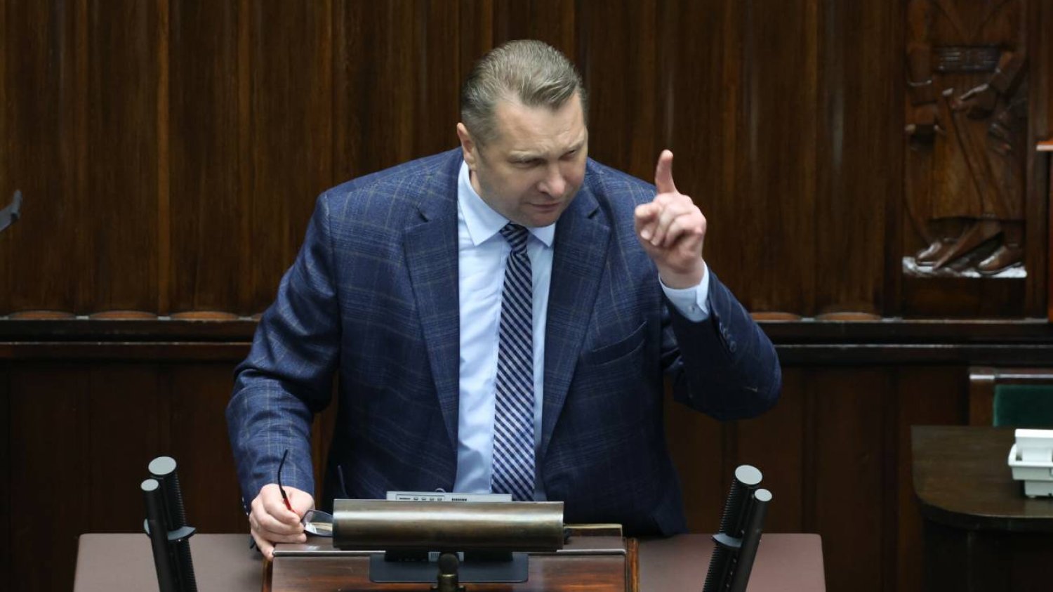 Czarnek zaatakował prywatnie Okłę-Drewnowicz. Morze wsparcia dla posłanki
