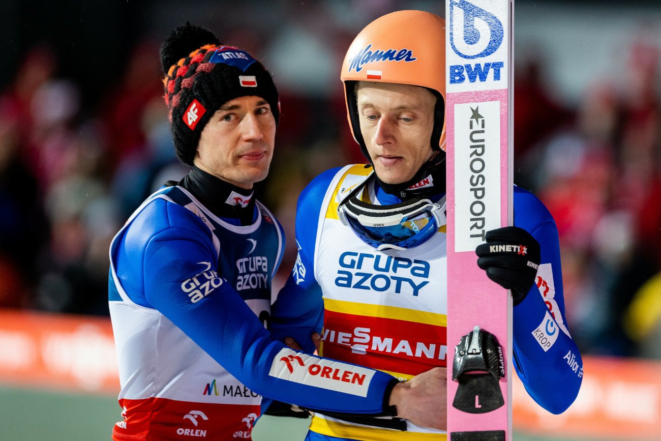 Dawid Kubacki z pewnością nie tak wyobrażał sobie otwarcie MŚ 2023 w narciarstwie klasycznym.