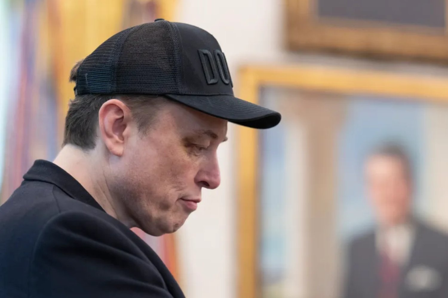 Muska opuszcza kluczowa postać. Decyzja zapadła zaledwie dzień po skandalu z Grokiem