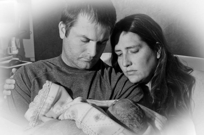 Fotografują zmarłe noworodki na pamiątkę. "Bez problemów mogliśmy to robić tylko w szpitalu przy Madalińskiego"