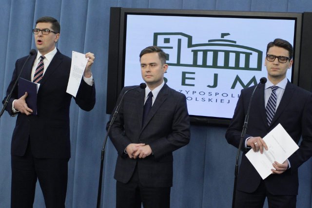 Trzech bohaterów afery: Rogacki, Hofman i Kamiński