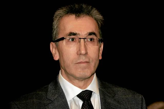 Minister Maciej Klimczak zapowiedział, że prawdziwi warszawiacy nie dadzą się "słoikom".
