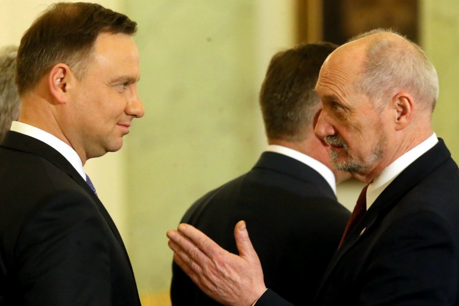 Zimna wojna pomiędzy Antonim Macierewiczem a Andrzejem Dudą trwa już od wielu miesięcy i nic nie wskazuje, by ich porozumienie było możliwe.