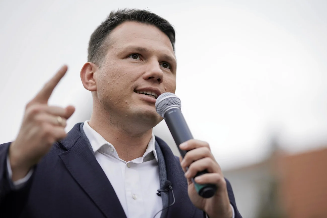 Tylko wynik Konfederacji przyciąga uwagę. Mamy nowy sondaż tuż po wyborach Nowy sondaż po wyborach prezydenckich. Tyle ma teraz Konfederacja