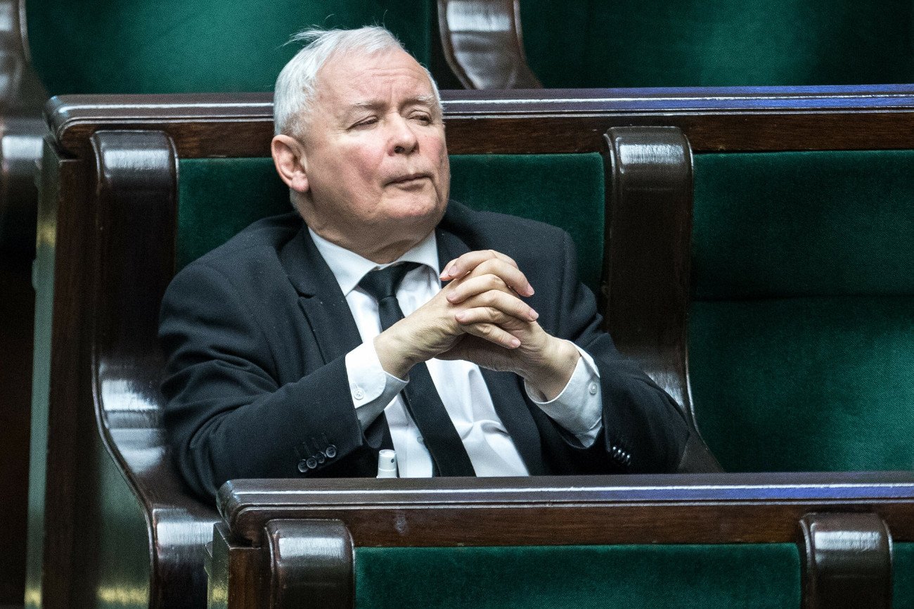 Sondaż IBRiS dla Rzeczpospolitej: PiS na czele, ale bez szans na większość