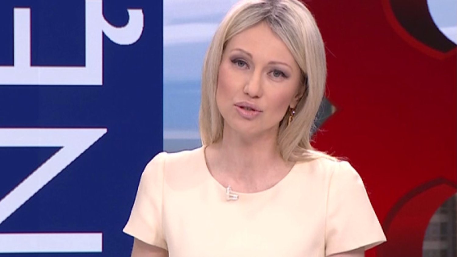 Magdalena Ogórek w programie Minęła 8 w TVP Info.