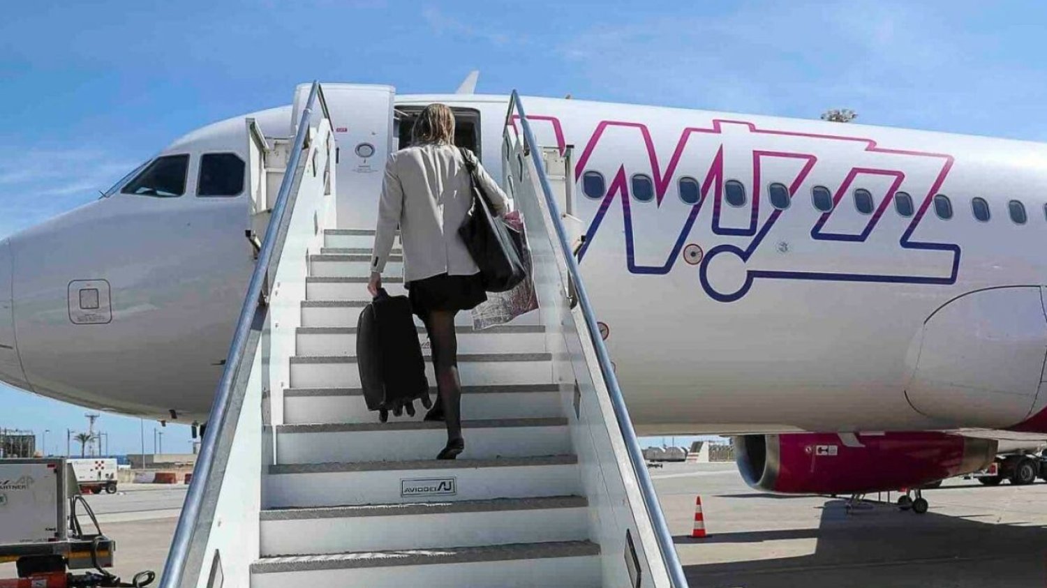 Wizz Air chce latać z Polski do Egiptu i Turcji. Na drodze stoją przepisy