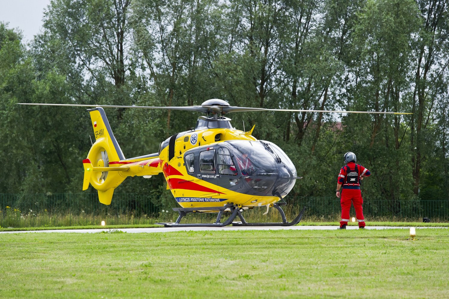 Do dramatycznych wydarzeń doszło w miejscowości Kruszyna w województwie opolskim. U jednego z zawodników doszło do zatrzymania akcji serca.