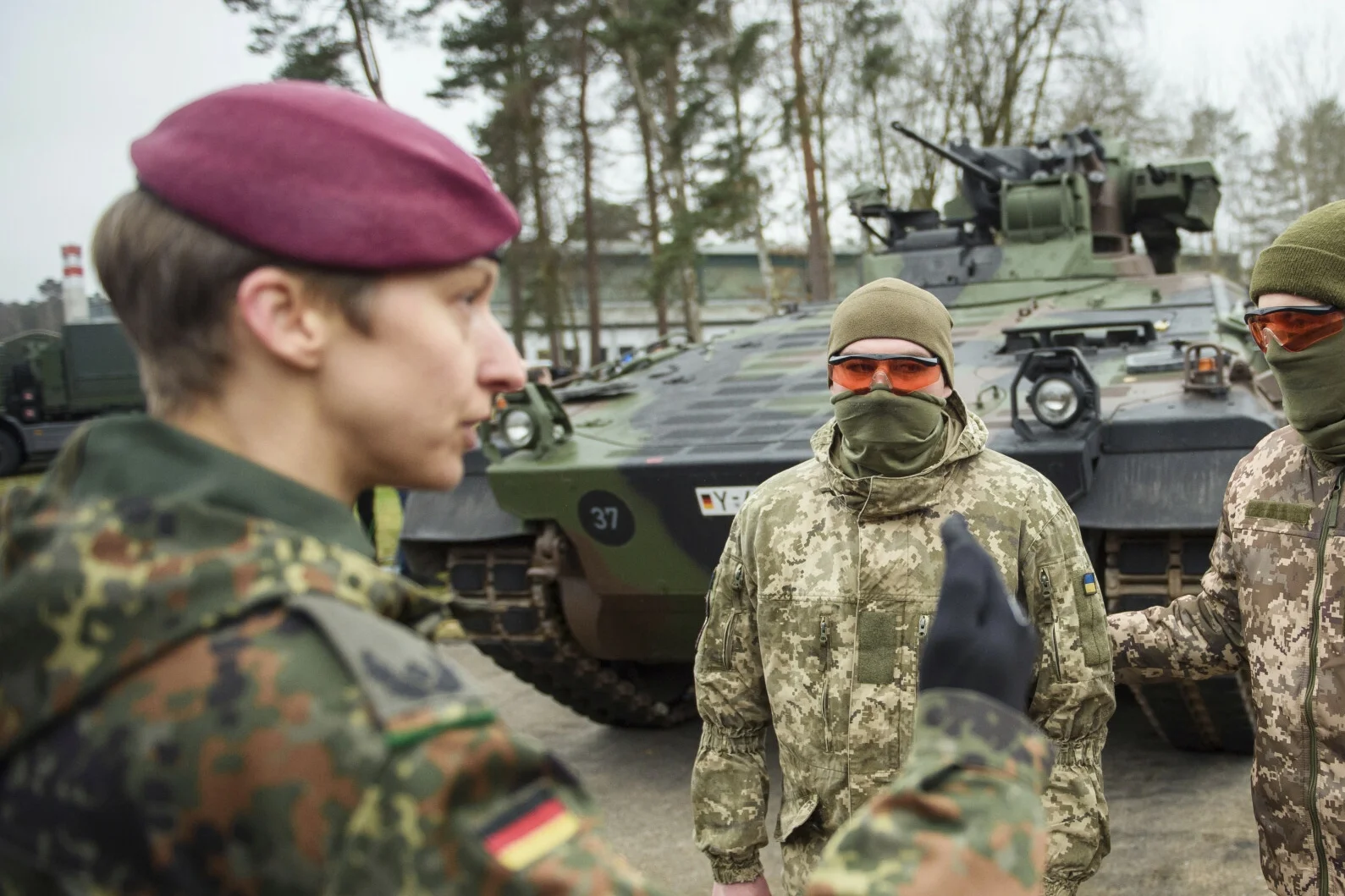 Die Welt: na wschodniej flance NATO szerzy się panika