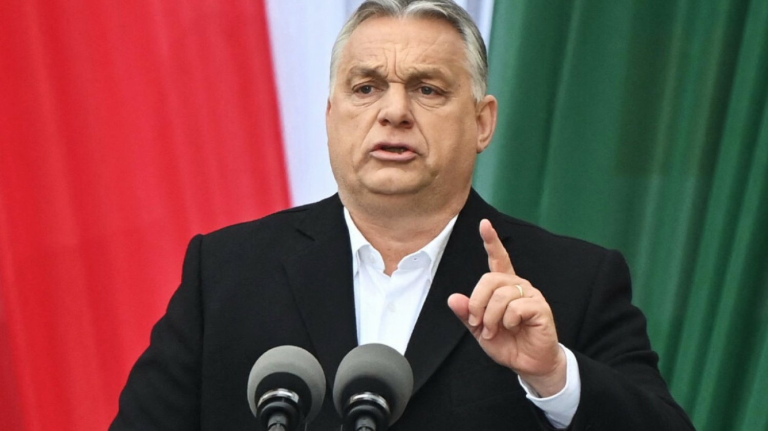 Viktor Orbán zmienił zdanie ws. masakry w Buczy. Potępił masowe zabójstwa