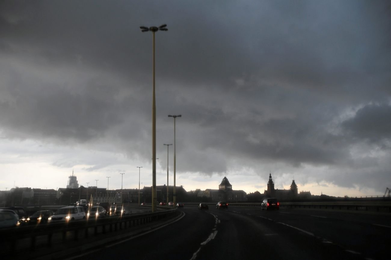 To się zacznie już w ten piątek. Niż "Seweryn" przyniesie gwałtowną zmianę