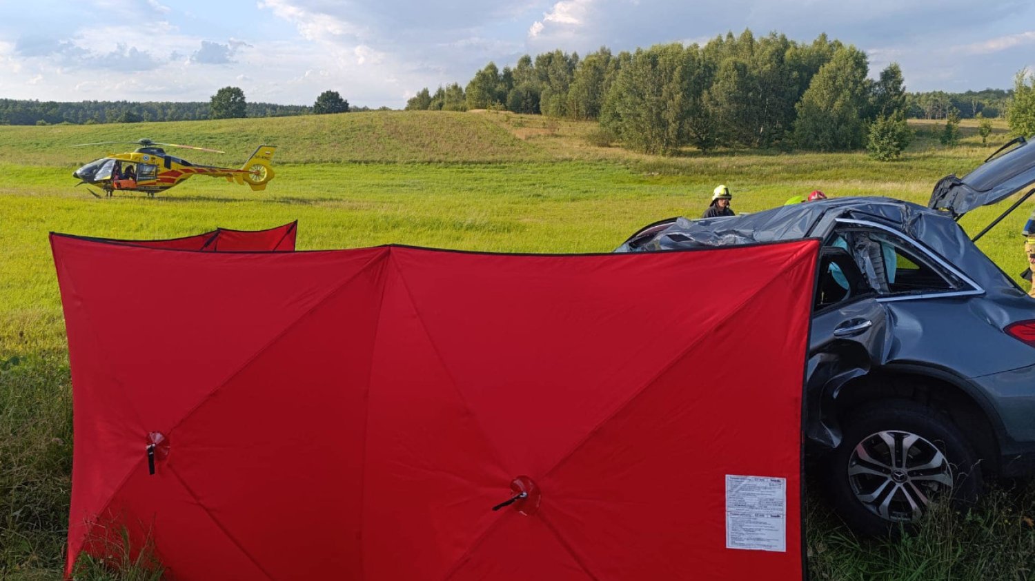 wypadek na drodze krajowej nr 20 w okolicy Czaplinka w woj. zachodniopomorskim. Nie żyje uznany chirurg