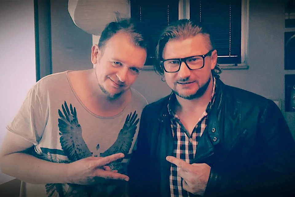 Łukasz Sienicki (po lewej) ze wspólnikiem, Marcinem Książakiem