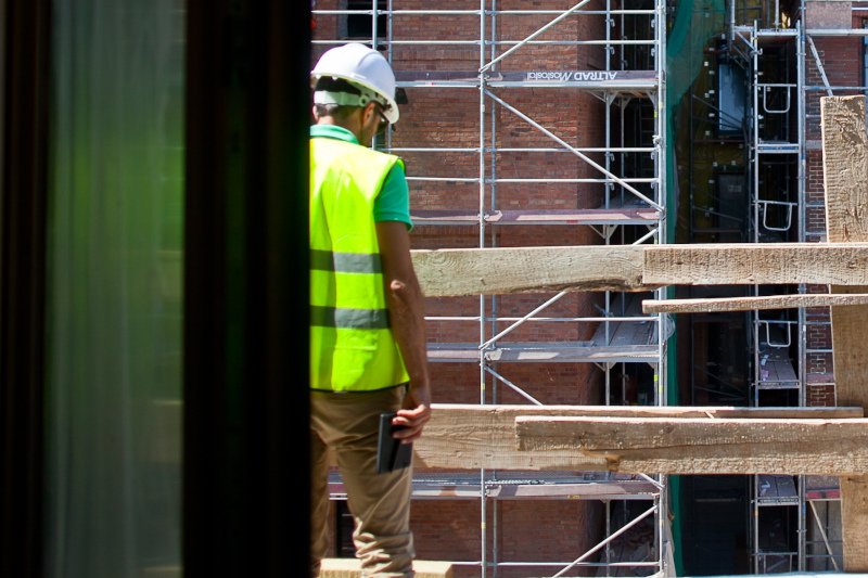 Deweloper, od którego prezes Orlenu miał kupić apartament w Warszawie z milionową zniżką, wydal oświadczenie. / Zdjęcie ilustracyjne.