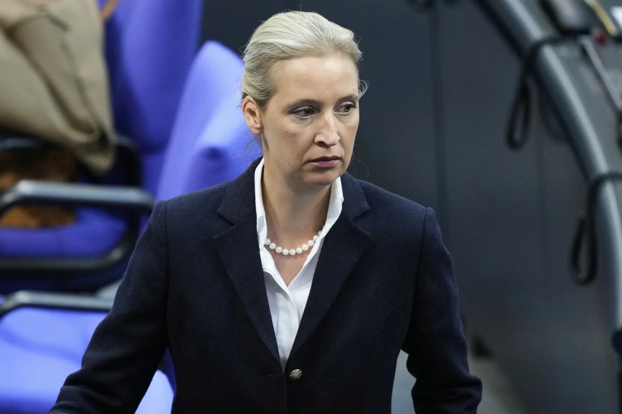 Kontrwywiad zawiesza uznanie AfD za partię ekstremistyczną