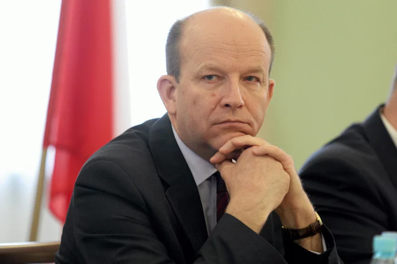 Minister Radzwiłł twierdzi, że ludzie, którzy chcą mu zrobić krzywdę, węszą w paskudny sposób.