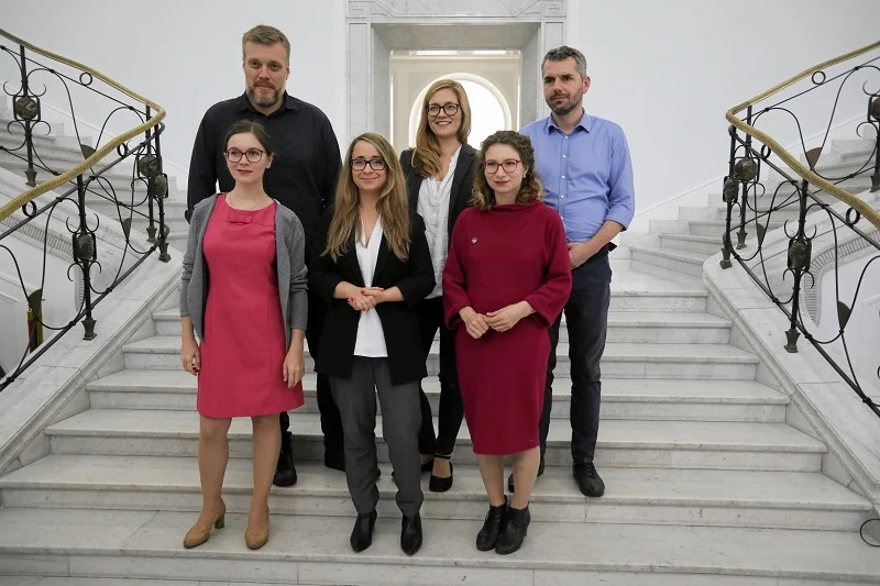 Część posłów Lewicy głosowało ramię w ramię z PiS ws. podniesienia akcyzy.