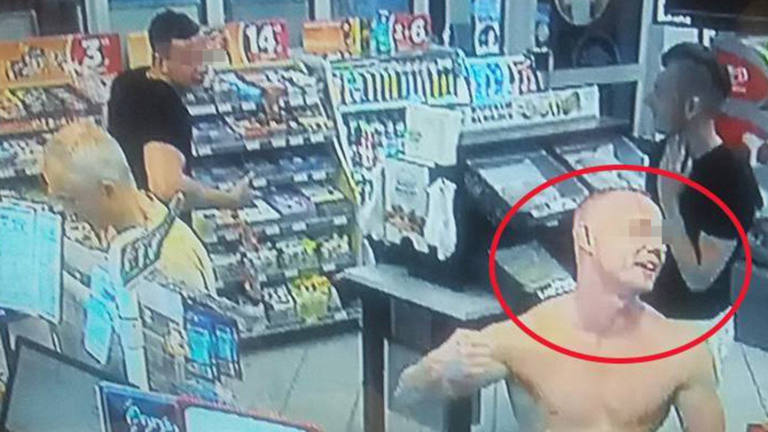 Wieczorem policja pochwaliła się zatrzymaniem sprawcy pobicia mężczyzny na warszawskim Gocławiu. Internauci jednak zwrócili uwagę, że w tym przypadku mundurowi powodów do dumy nie mają.