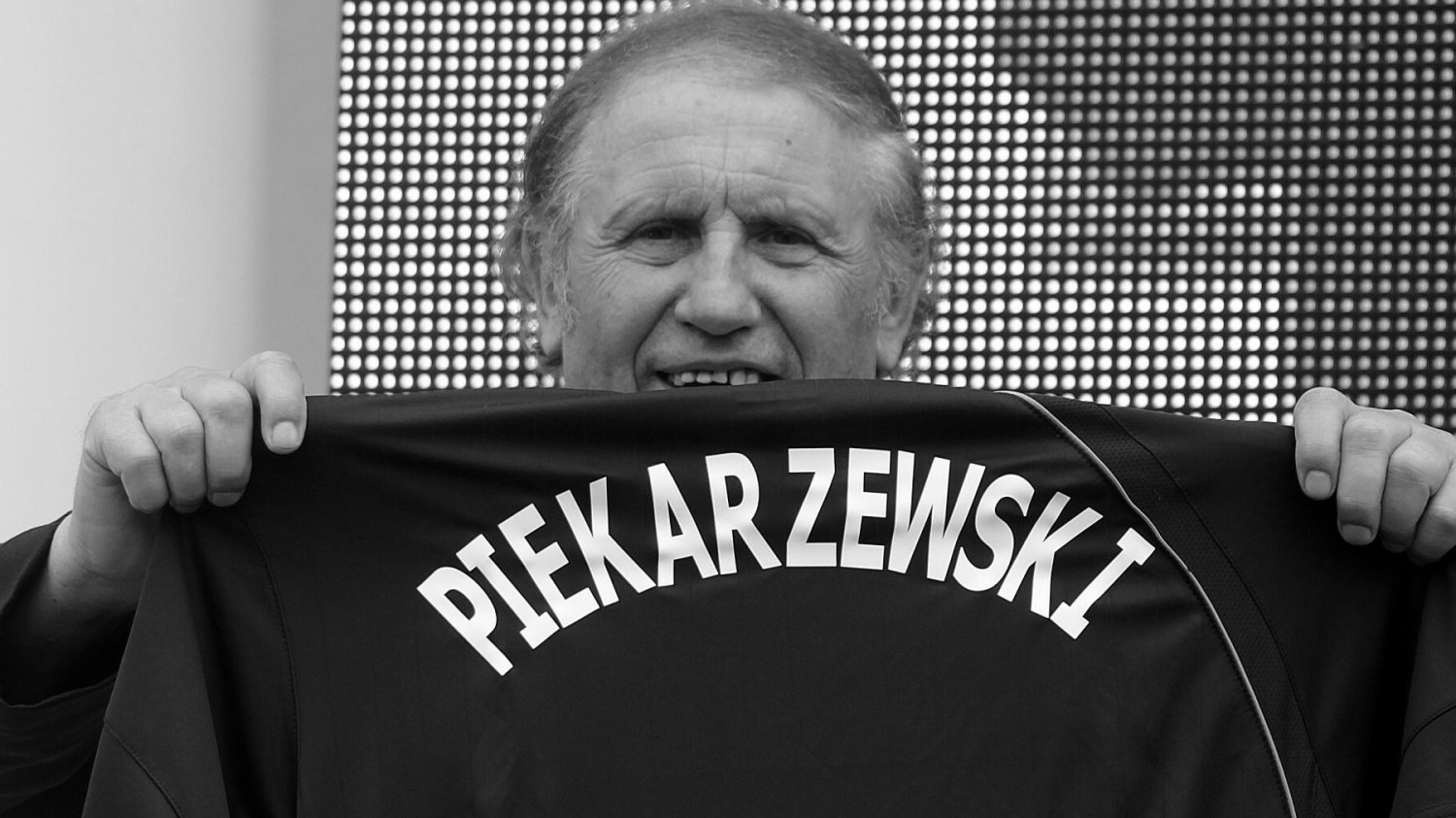 Jerzy Piekarzewski nie żyje. To zasłużony działacz Polonii Warszawa.