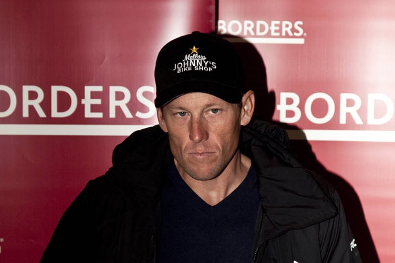 Lance Armstrong został pozwany przez rząd USA za oszukiwanie amerykańskich podatników