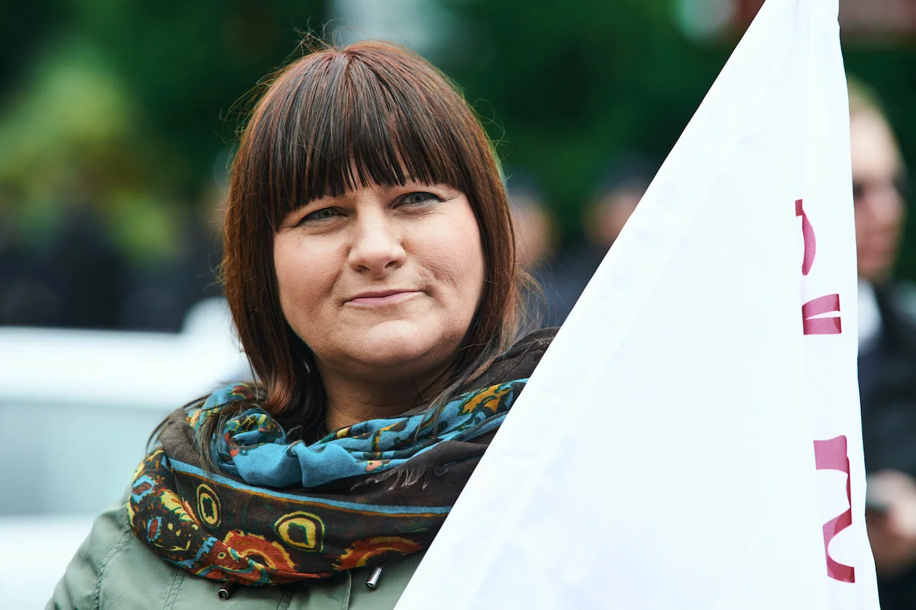 Justyna Socha, działaczka ruchów antynaukowych. Justyna Socha, działaczka ruchów antynaukowych.