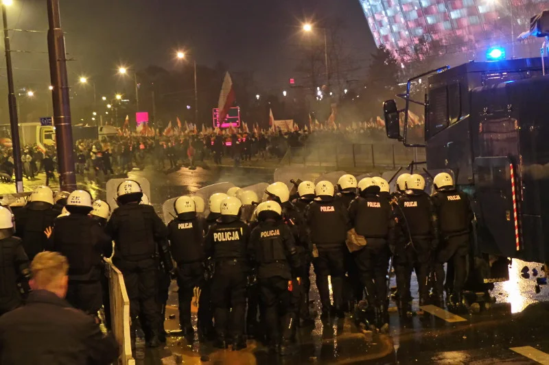Amerykanie ostrzegają podróżujących do Polski przed zamieszkami 11 listopada.