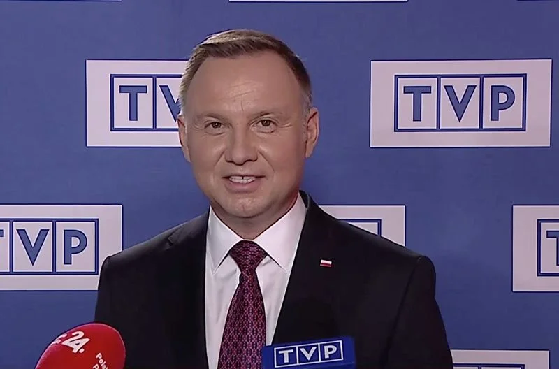 Po debacie prezydenckiej Andrzej Duda był wypytywany na antenie TVP przez kolejnych 10 minut.
