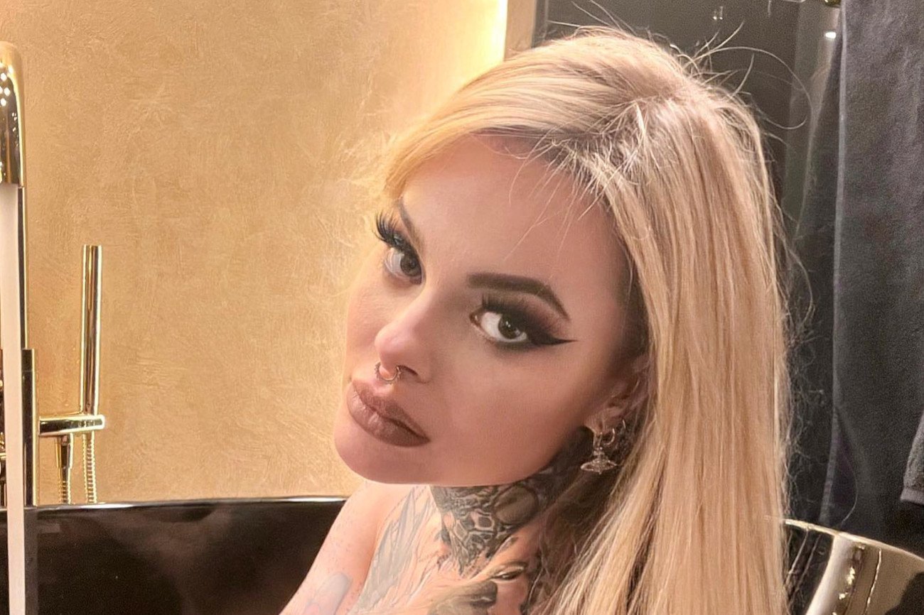 Monika Miller nie czuje się najlepiej.