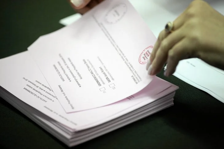 Są nowe zmiany w projekcie PiS dot. głosowania korespondencyjnego.