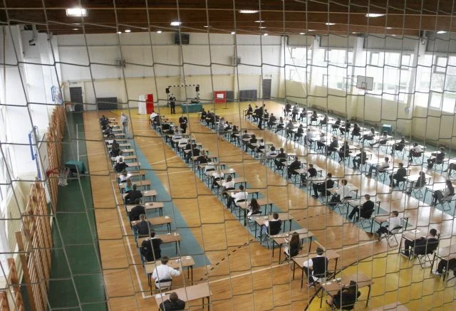 Test z historii i WOS już za gimnazjalistami. Co było w arkuszach?