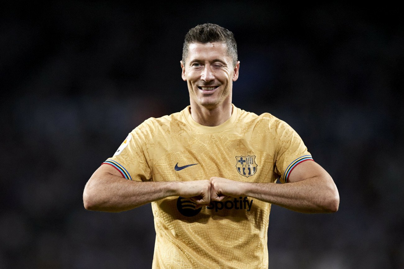 Robert Lewandowski w barwach FC Barcelony występuje od lata tego roku. Polak w czterech meczach zdobył pięć goli.