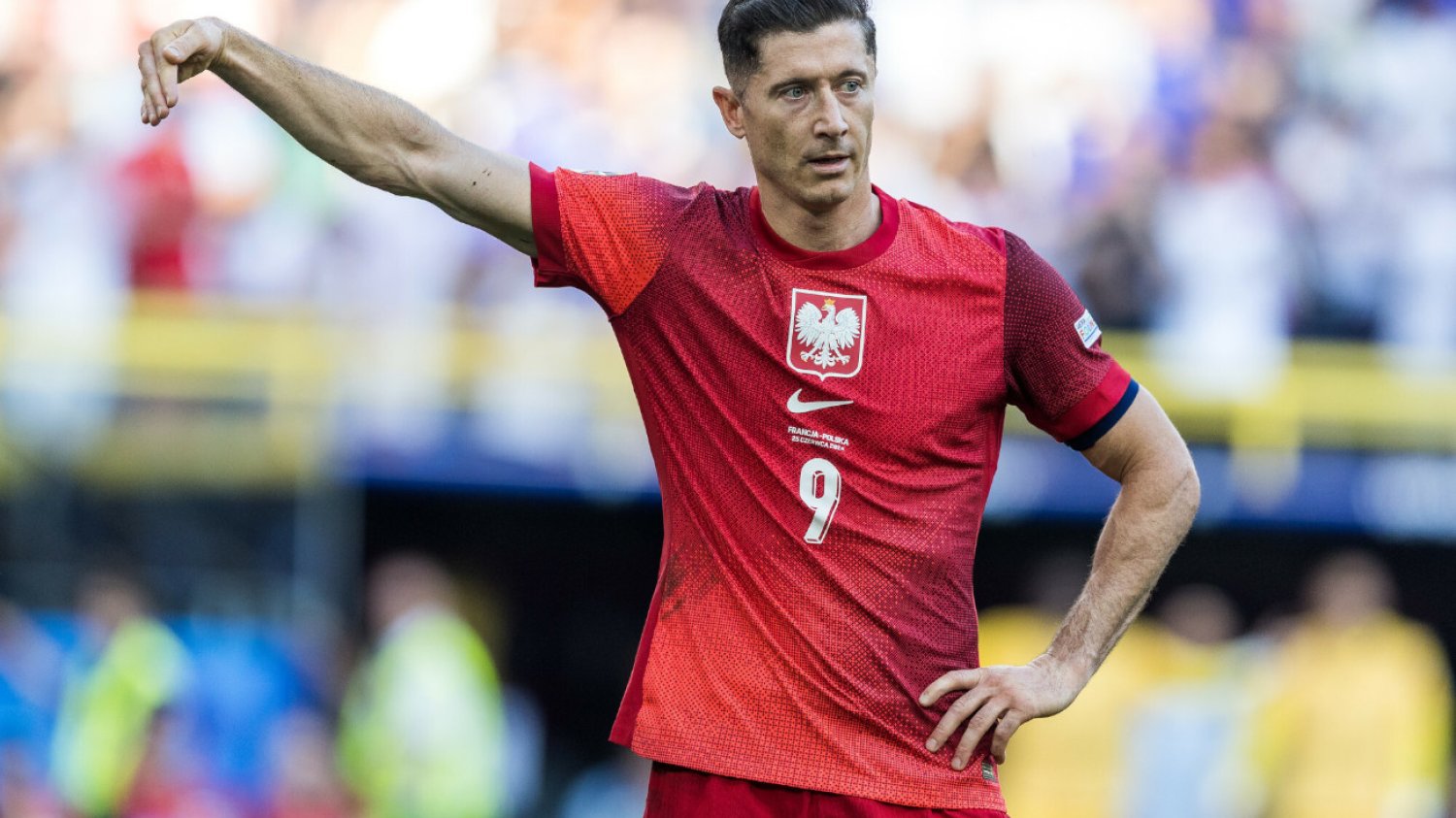 Robert Lewandowski miał dostać dwie trójki u dr Barbary Mrozińskiej, ona jednak w ogóle nie widziała go ani na zajęciach, ani na egzaminach.