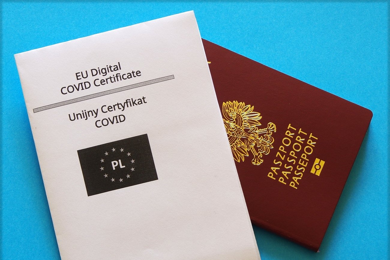 Grecy zmieniają datę ważności certyfikatu covidowego dla turystów?