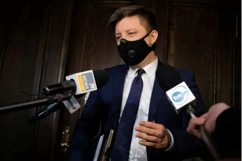 Michał Dworczyk we wtorkowej rozmowie z Radiem Zet przyznał, że do końca tego tygodnia rząd zamierza przedstawić dalsze decyzje dot. dalszego luzowania obostrzeń.