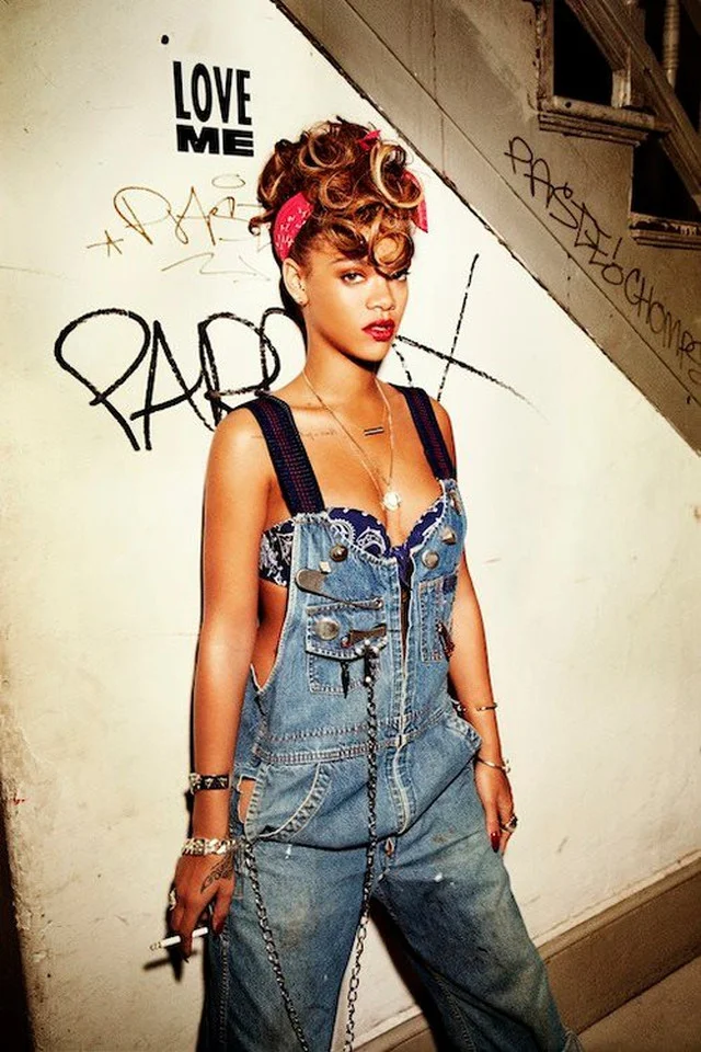 Rihanna i jej ogrodniczki.