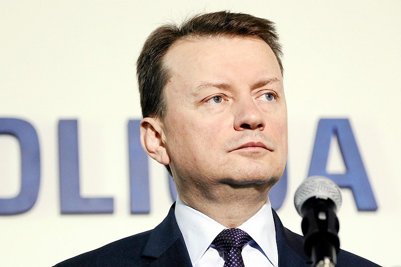 Szef MSWiA wolał skupić się na atakowaniu PO zamiast tłumaczyć się z nadużyć i brutalności, których dopuścili się podlegający mu policjanci.
