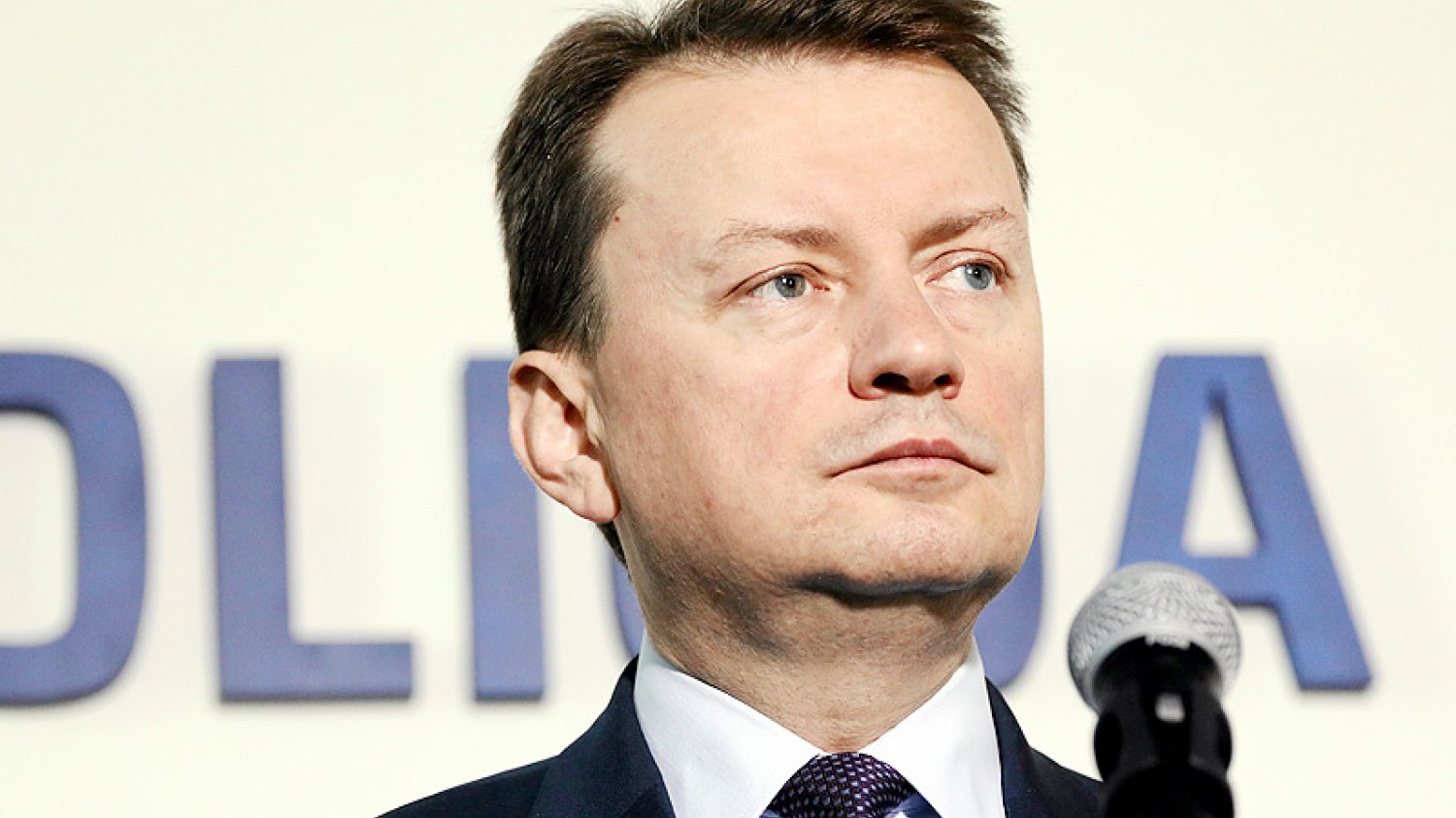 Szef MSWiA wolał skupić się na atakowaniu PO zamiast tłumaczyć się z nadużyć i brutalności, których dopuścili się podlegający mu policjanci.
