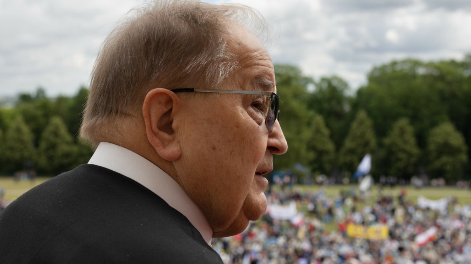 Miecz za ćwierć miliona to nie wszystko. Co jeszcze Tadeusz Rydzyk dostał od PiS? Miecz za ćwierć miliona to nie wszystko. Co jeszcze Tadeusz Rydzyk dostał od PiS?