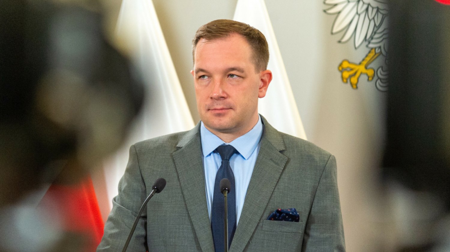 Atak nożownika w szpitalu w Krakowie. Polityk PiS Piotr Cieplucha zamieścił kontrowersyjny wpis.