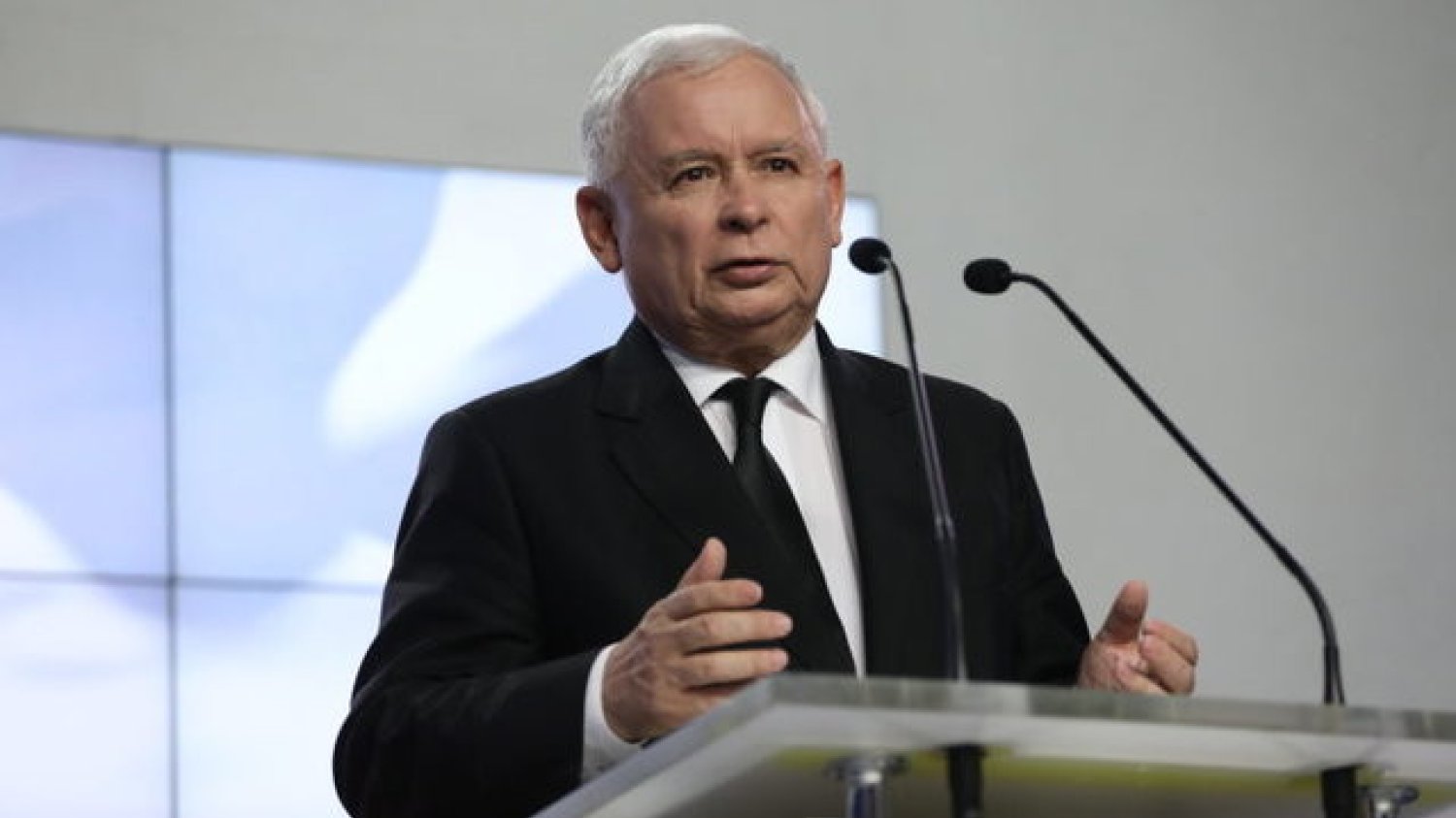 PiS kalkuluje jak zwiększyć swoje szanse w wyborach samorządowych